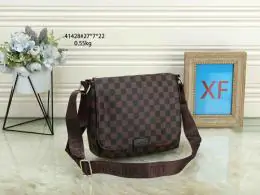 louis vuitton mini sac a main pour homme s_1115473